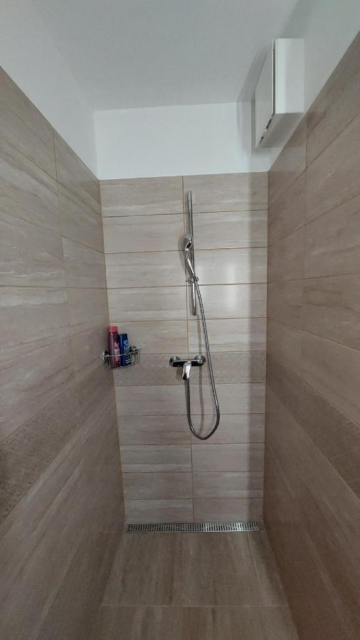 N&z Apartman Close To The Downtown Apartment Budapest