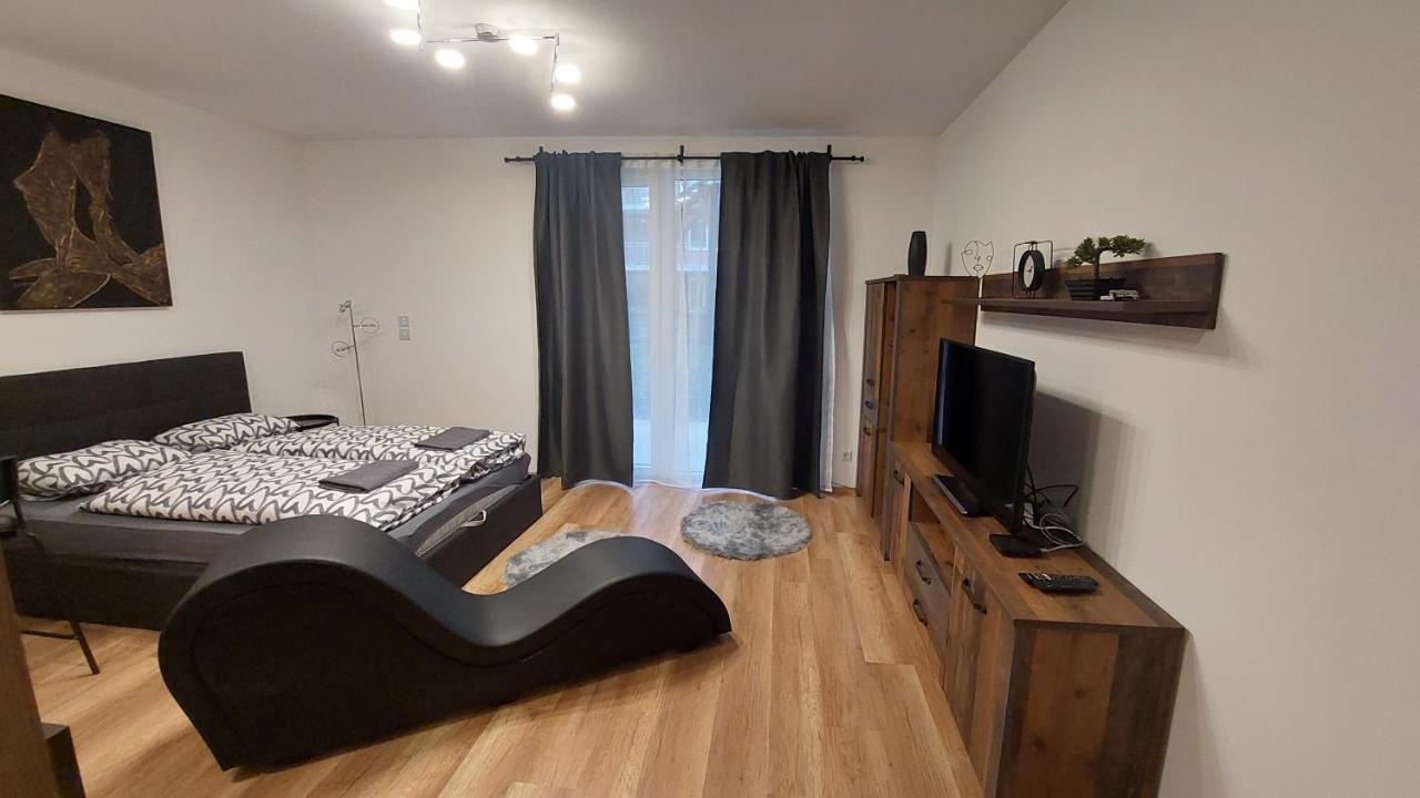 N&z Apartman Close To The Downtown Apartment *